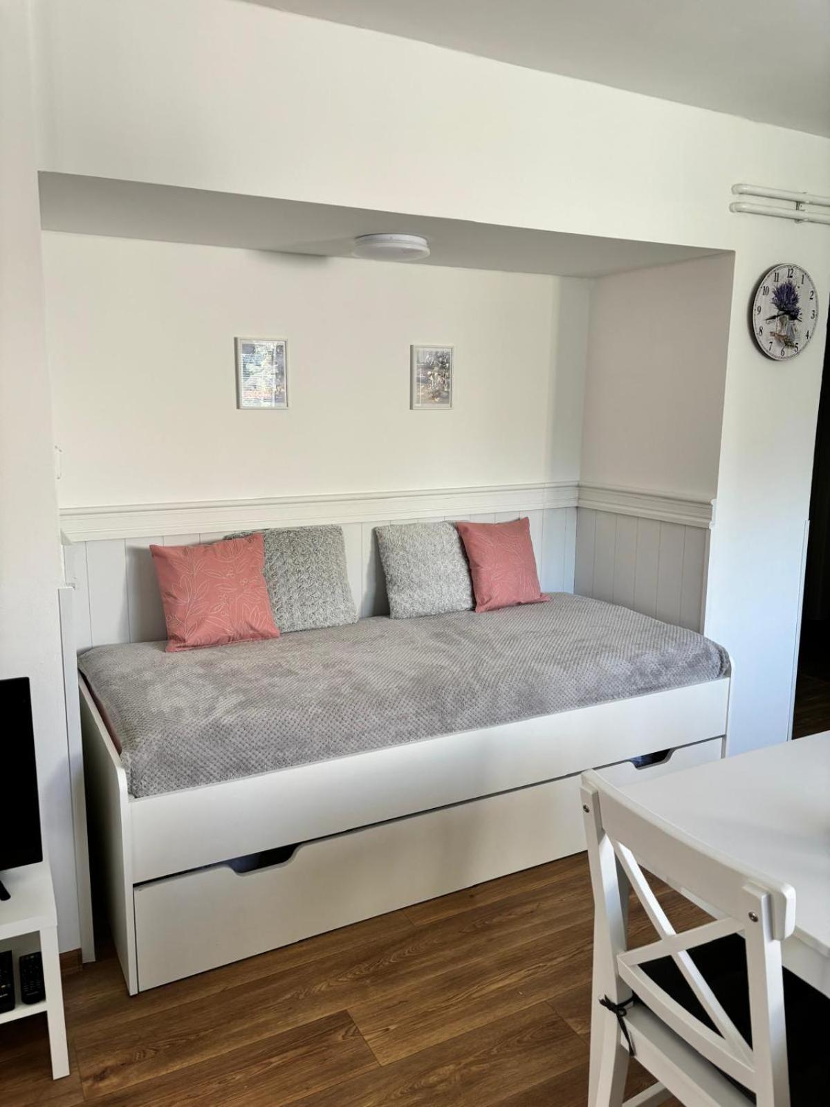 Apartman Vendy Karlowe Wary Zewnętrze zdjęcie